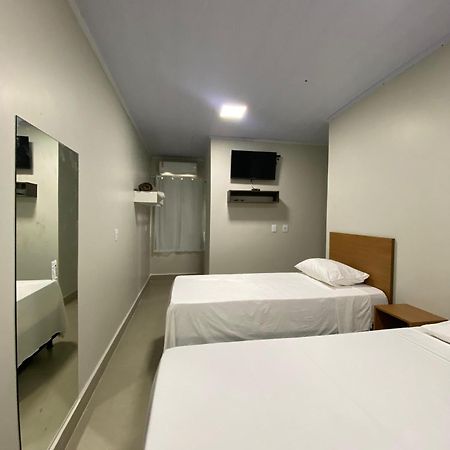Executive Hotel Aguas Lindas Go Aguas Lindas de Goias Exteriör bild
