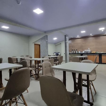 Executive Hotel Aguas Lindas Go Aguas Lindas de Goias Exteriör bild